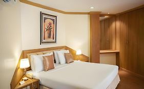 Lido Beach Hotel